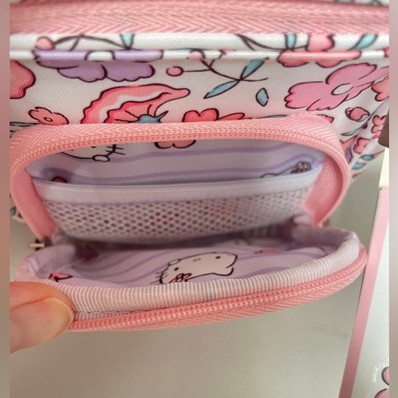 JuJuBe Hello Kitty Mini Helix - Hello Floral - Picture 9 of 9